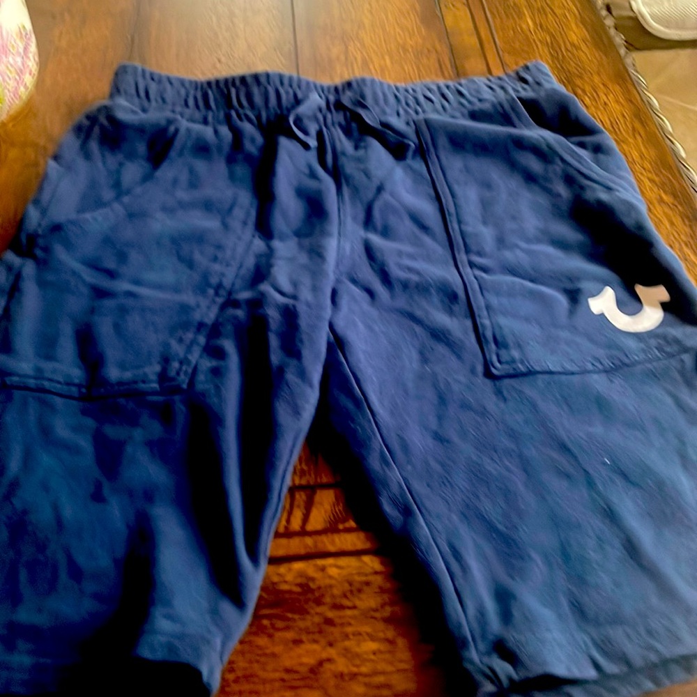 Super cute true religion shorts